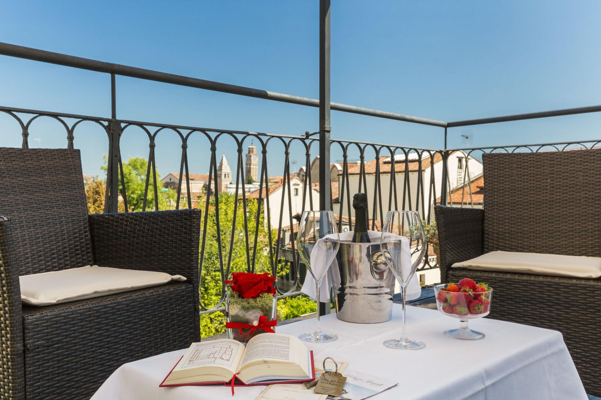 Palazzo Guardi Otel Venedik Dış mekan fotoğraf